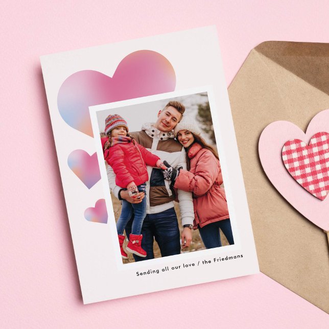 Modern övertoningshjärta Alla hjärtans dagfoto Julkort (modern, trendy and stylish Valentine's Day photo card with gradient hearts)