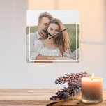 Modern par Collage Photo & Minimal Family Gift Fyrkantig Klocka<br><div class="desc">Modern par Collage Photo & Minimal Family Gift</div>