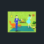 Modern par Stretched-Kanvastryck i mitten av århun Canvastryck<br><div class="desc">Det här Mid Century Modern Couple Stretched Kanvastryck ser ut som en scen ut ur en romantisk komedi. 1960-talets minimalistiska konstdesign i stil har ett attraktivt tecknad par som njuter av en romantisk kväll hemma. I det sofistikerade rummet finns en grönt stenvägg med en brinnande eld i eldstaden. Inredningen i...</div>