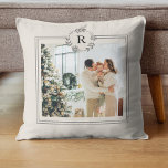 Modern parchment | Familjefoto | Inledande Kudde<br><div class="desc">Modern parchment | Familjefoto | De första pelarna ger tankeväckande och praktiska gåvor som ger mottagaren komfort och lättnad. Här är en beskrivning av kuddar som gåva: Ge är den ultimata komfortens gåva och avslappning med dessa lyxkuddar. Dessa kuddar, som är konstruerade med de finaste materialen, är designade för att...</div>
