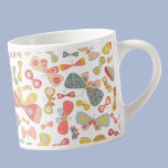 Modern Pastel Butterfly Espressomugg<br><div class="desc">Modern pastellfjäril mönster. Originalkonst av Nic Squirrell.</div>