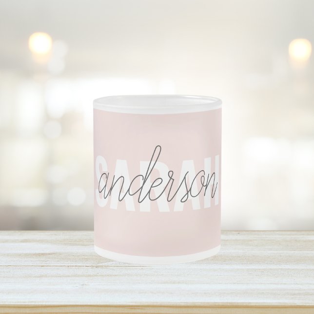 Modern Pastel Rosa Beauty Personlig You Namn Frostad Glasmugg (Skapare uppladdad)