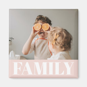 Modern Pastel Rosa Family Photo Gift Magnet