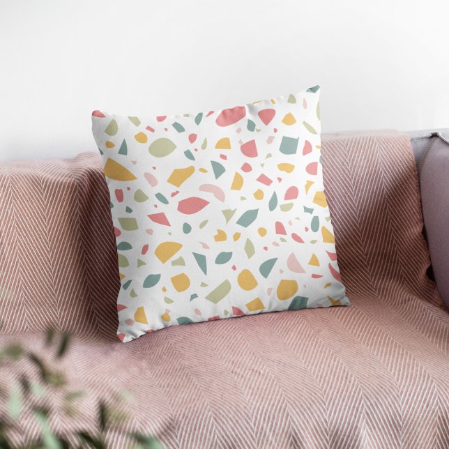 Modern pastel terrazzo mönster kudde (Skapare uppladdad)