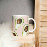 Modern pastellRosa och Grönt Avocado Mönster Två-Tonad Mugg<br><div class="desc">Modern pastellRosa och Grönt Avocado Mönster</div>