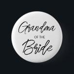 Modern penselskript, mormor i Bride Party Knapp<br><div class="desc">Modern och elegant design tryckt Penselskript Heart Grandma från knappen Bride Möhippa Party som kan anpassas med din text. Klicka på knappen "Anpassa" och använda verktyg som är utformat för att ändra mallen. Kolla in Graphic Art Design-arkivet för andra produkter som matchar den här designen!</div>