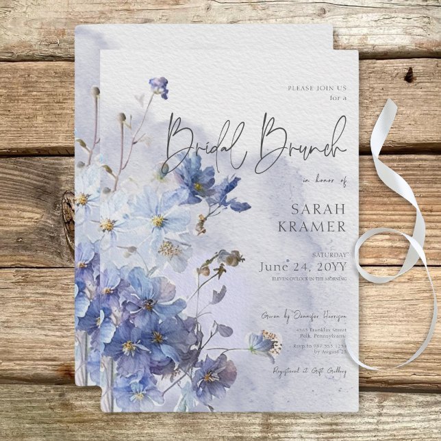 Modern Periwinkle Blue Wildblomme Möhippa Brunch Inbjudningar (Modern Periwinkle Blue Wildflowers Bridal Brunch Invitation)