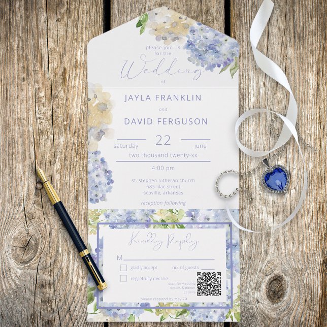 Modern Periwinkle & White Hydrangeas QR-kod (Skapare uppladdad)