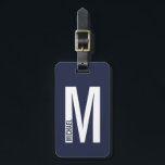 Modern Personlig, djärv Monogram och Namn Bagagebricka<br><div class="desc">Modern Monogramdesign med personlig monogram brev "M" och namn i modernt fet sans serif font stil. Perfektens gåva till honom,  fars dag-gåva,  groomsmangåva med mera.</div>