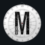 Modern Personlig, djärv Monogram och Namn Darttavla<br><div class="desc">Modern Monogramdesign med personlig monogram brev "M" och namn i modernt fet sans serif font stil. Perfektens gåva till honom,  fars dag-gåva med mera.</div>