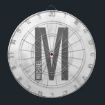 Modern Personlig, djärv Monogram och Namn Darttavla<br><div class="desc">Modern Monogramdesign med personlig monogram brev "M" och namn i modernt fet sans serif font stil. Perfektens gåva till honom,  fars dag-gåva med mera.</div>