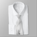 Modern personlig fet monogram och namn slips<br><div class="desc">Modern monogramdesign med personlig monogrambokstav "L" och namn i modern fet sans-serif-teckensnittsstil.

Perfekt gåva till honom,  fadersdagspresent,  groomsman-gåva med mera.</div>