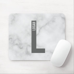 Modern personlig fetmonogram och namn musmatta