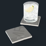 Modern Personlig Monogram Grått Stenunderlägg<br><div class="desc">Öka din dricksprogramvara med vår Personlig Underlägg Monogram Grått Stone. Denna mörk grått underlägg med ett fet monogram i sofistikerad typografi och är perfekt för manar,  make eller pojkvänner. Ett unikt snyggt i vilket hem som helst,  det är en tankfull personlig.</div>