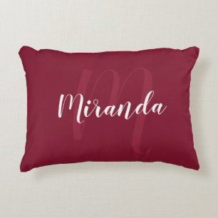 Modern Personlig Monogram och Namn Burgundy Red Prydnadskudde