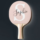 Modern Personlig Namn Monogram Pastel Rosa Pingisracket<br><div class="desc">Modern Personlig Namn Monogram Pastel Rosa</div>