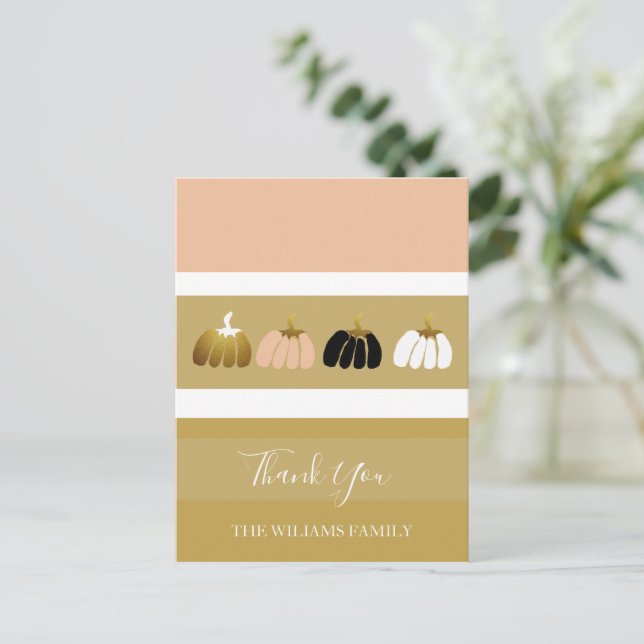 Modern Personlig Pumpkins in Black, White, Guld Helg Vykort (Stående Fram)