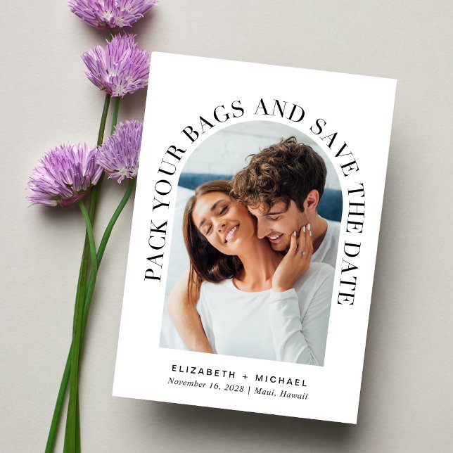 Modern Photo Arch Destination Wedding Spara Datumet (Celebrate your love story with a save the date showcasing your photo in an elegant arch frame)