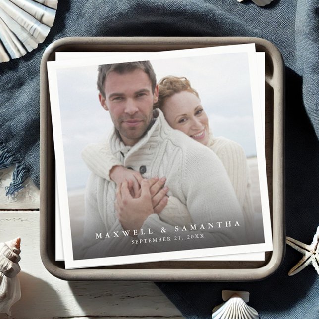 Modern Photo Elegant bröllop Napkins Pappersservett (Wedding napkins personalized with your photo, names and wedding date. )
