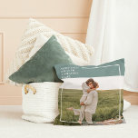 Modern Photo Grönt Family Loving Gift Kudde<br><div class="desc">Introduktion till Modern Photo Grönt-familjen, en vacker gåva! Den här gåvan är ett sätt att fånga och fira kärlek och band inom en familj, samtidigt som den tillför lite elegans och modernitet till vilken hemskör som helst.Den moderna foto-Grönt-familjen Loely Gift är inte bara ett vackert dekorativt biet utan också en...</div>