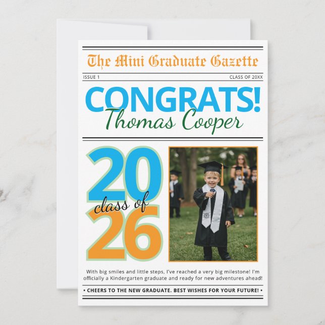 Modern Photo Newspaper Graduation Announcement Inbjudningar (Framsida)