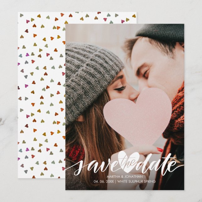 Modern Photo Save Date Script Heart Confetti Inbjudningar (Fram/baksida)