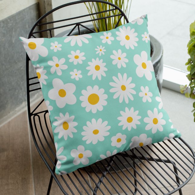 Modern platt grafisk Daisy Robin's Egg Blue Kudde (Skapare uppladdad)