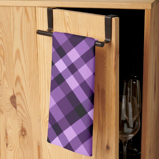 Modern Plum Lila Play Mönster Kitchen Towel Kökshandduk (Thirds Fold)