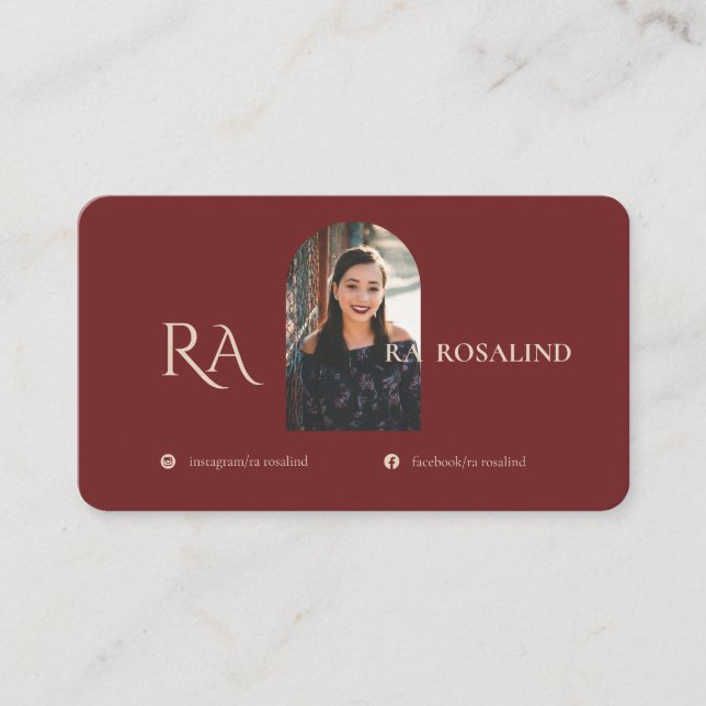 Modern Professionell Burgundy Monogram-foto Visitkort (Framsida)