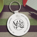 Modern Professionell Business Company Black Logoty Nyckelring<br><div class="desc">Befordra ditt varumärke i stil med vår senaste nyckelkedjedesign! Den här moderna Professionellen Business Company Black Logotyp Keychain är ett elegant och praktiskt sätt att visa ditt företag. Anpassa den med företagets logotyp i mitten, tillsammans med företaget namn och webbplatsen runt logotypen i ren svart typografi. Med samma utformning på...</div>