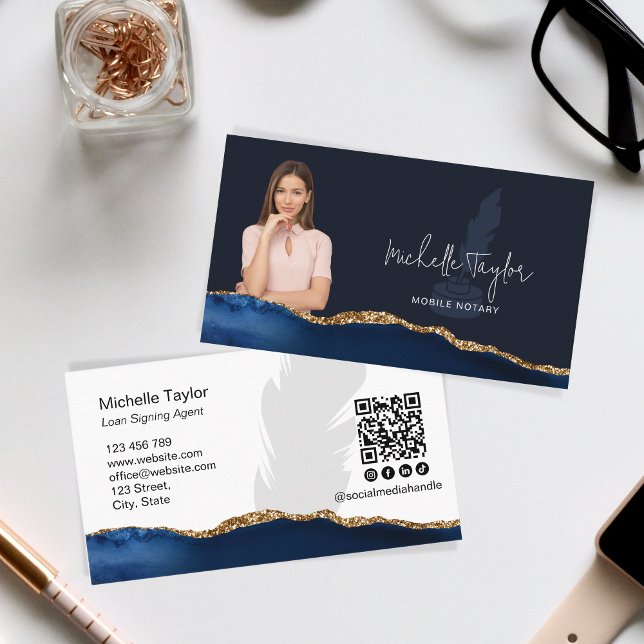 Modern Professionell Navy Mobile Notary QR-kod Visitkort (Notary Logo Business Card)