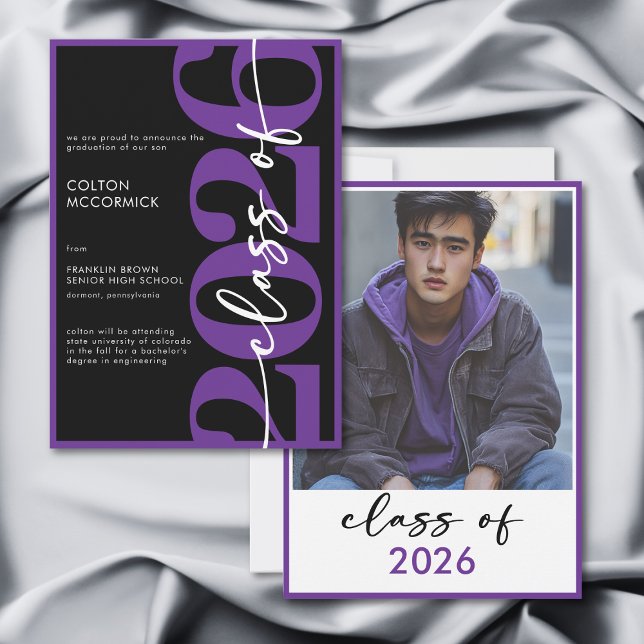 Modern Purple Typography Graduation Announcement Inbjudningar (Modern Purple Typography Graduation Announcement)