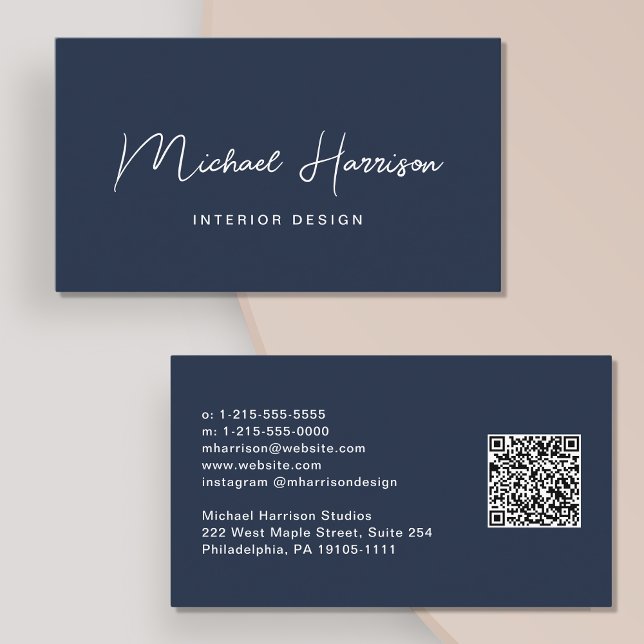 Modern QR-Professionell, blå Visitkort (Capture attention and make connections with our modern signature script QR code blue business card)
