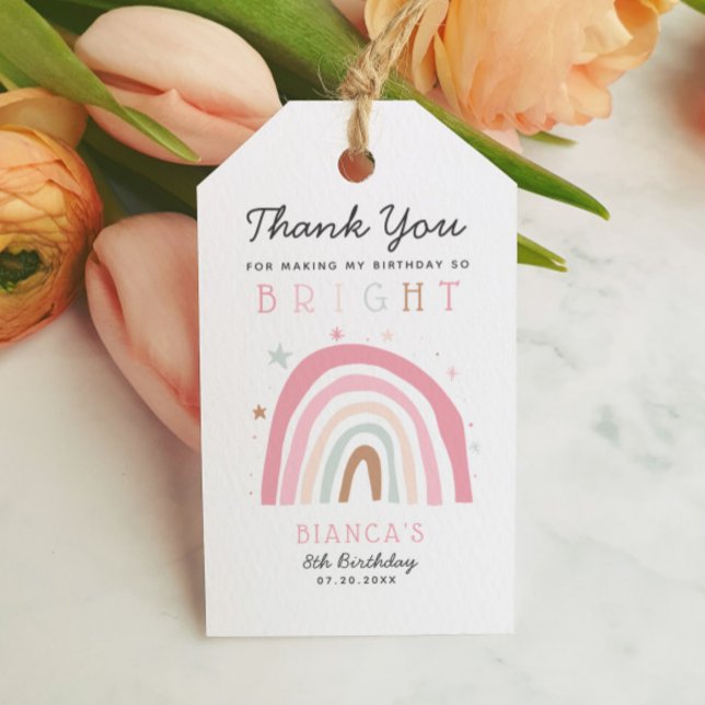 Modern Rainbow Födelsedagsfest So BRIGHT Presentetikett (Skapare uppladdad)
