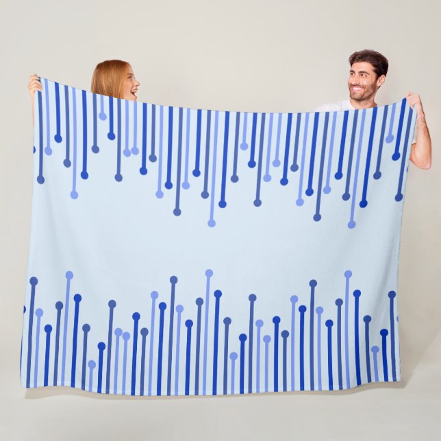 Modern rand mönster om blek blå fleecefilt (På plats)