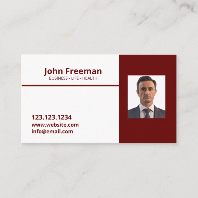 Modern Red and White Insurance Agent Visitkort (Framsida)