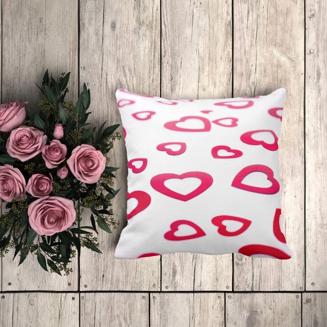 Modern Red and white Valentine-hjärtan Kudde (Skapare uppladdad)