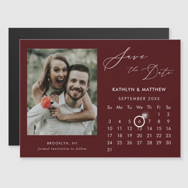 Modern Red Elegant Script Photo Save Date Magnetisk Inbjudningskort (Skapare uppladdad)