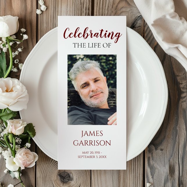 Modern Red Firande i Life Memorial Program (Skapare uppladdad)