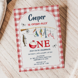 Modern Red Gingham Ofishally One 1st Birthday Inbjudningar
