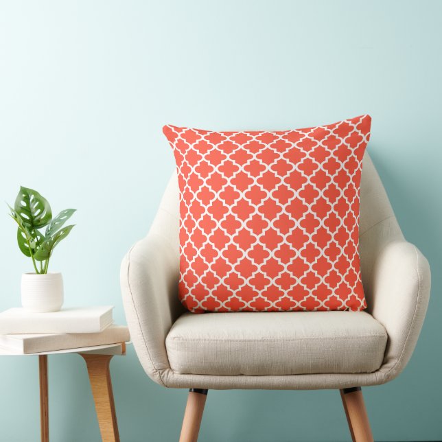Modern Red Orange Moroccan Quatrefoil Mönster Kudde (Stol)