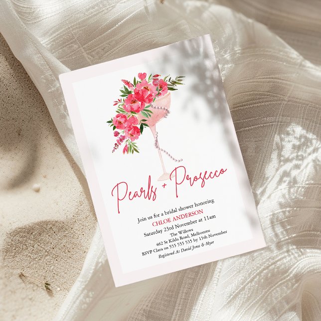 Modern Red Peonies Pearls Prosecco Möhippa Inbjudningar (Red Floral Pearls and Prosecco Bridal Shower Invitation, Modern Pearls Prosecco Bridal Shower Invite)