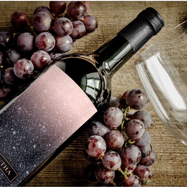 Modern Red & Rosa Glitter Sparkles Namn Vin-etiket Vinflaska Etikett (Skapare uppladdad)