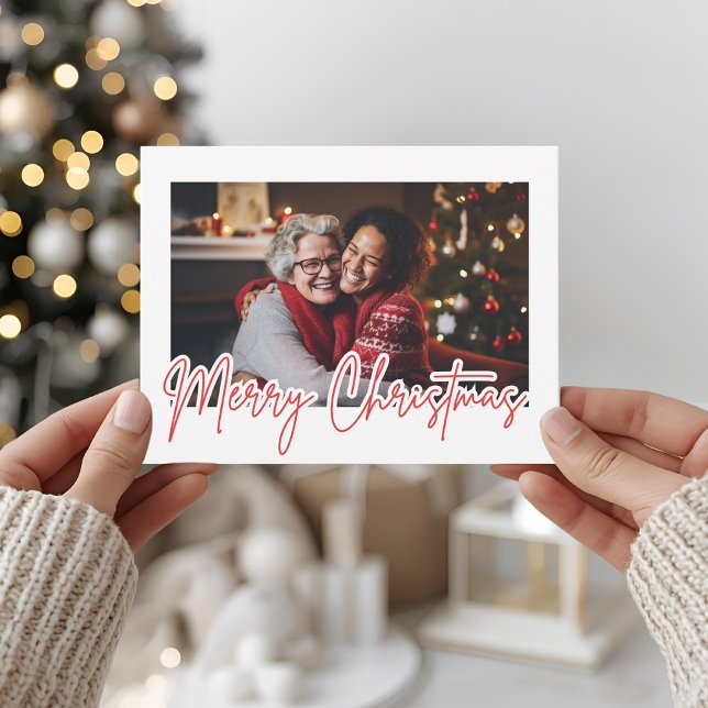 Modern Red Script Merry Christmas Photo Vykort (Skapare uppladdad)