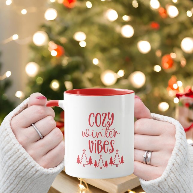 Modern Red Typography Mysigt Winter Vibes Mugg (Skapare uppladdad)