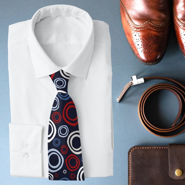 Modern Red White och Blue Geometric Mönster Slips (Skapare uppladdad)