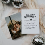 Modern retro 70:s bröllopsinbjudan inbjudningar<br><div class="desc">Det här är en modern minimalistisk bröllopsinbjudan från 70 som inspirerats av en sans serif-typsnitt och ett groovy vintage-typsnitt. Den här inbjudan till reflexbröllop levereras med en tillvalssida där du kan visning ditt eget speciella foto. Redigera alla ordalydelser utom "gå med oss för", "&" och "ta emot att följa" i...</div>
