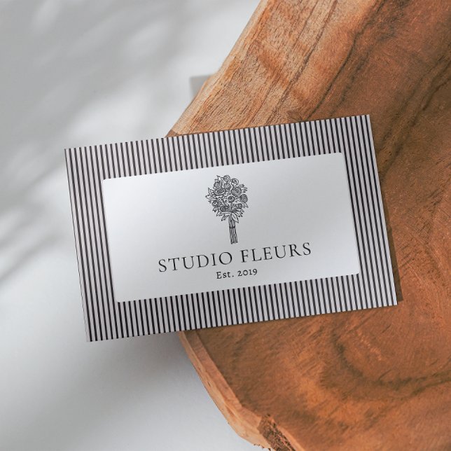 Modern Retro Vibe Logotyp Stripe-Affärskort Visitkort (Skapare uppladdad)