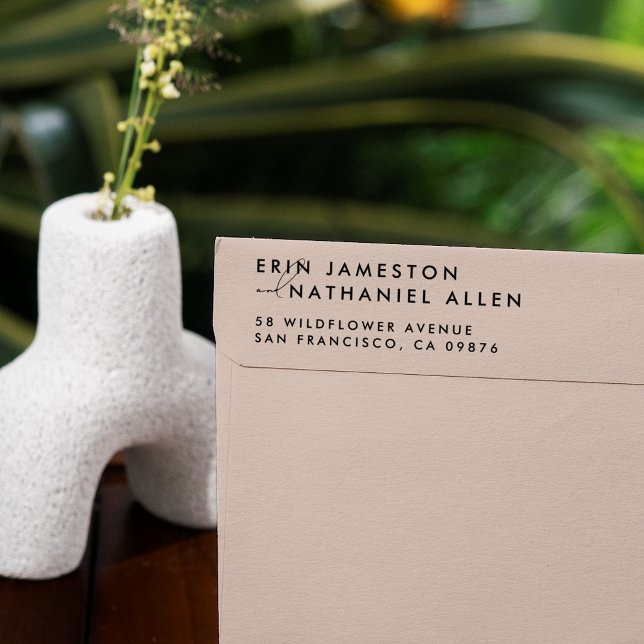 Modern Returadress för två Namn- och skriptteckens Stämpel (Two Names & Script Font Modern Return Address Rubber Stamp)