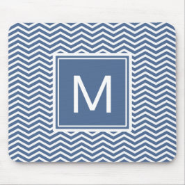 Modern Riverside Blue Chevrons och Monogram Musmatta